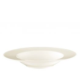 DIAMANT � elegantes cremefarbenes Porzellan mit zarter Optik, hoher Splitter- und Kratzfestigkeit.